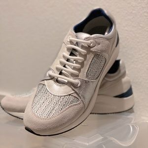 GEOX leather sneakers